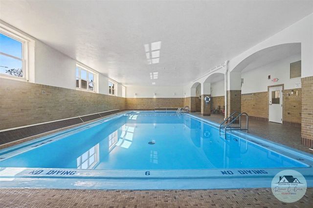 297 W Clay Avenue 411, Muskegon, MI 49440