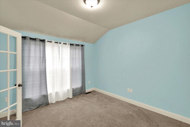 181 SCOTLAND DR, Reading, PA 19606