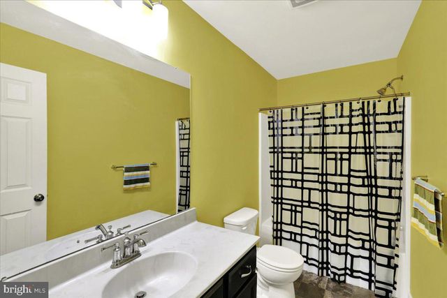 181 SCOTLAND DR, Reading, PA 19606