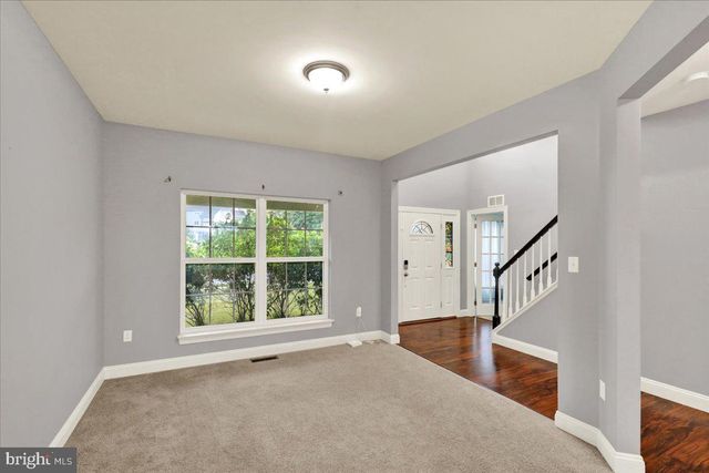 181 SCOTLAND DR, Reading, PA 19606