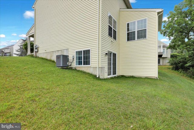 181 SCOTLAND DR, Reading, PA 19606