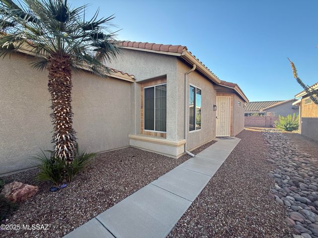 9413 N Desert Mist Lane, Tucson, AZ 85743