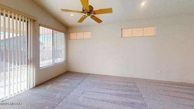9413 N Desert Mist Lane, Tucson, AZ 85743