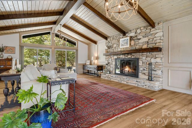 254 Orchard Circle, Laurel Park, NC 28739