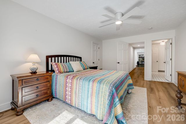 254 Orchard Circle, Laurel Park, NC 28739