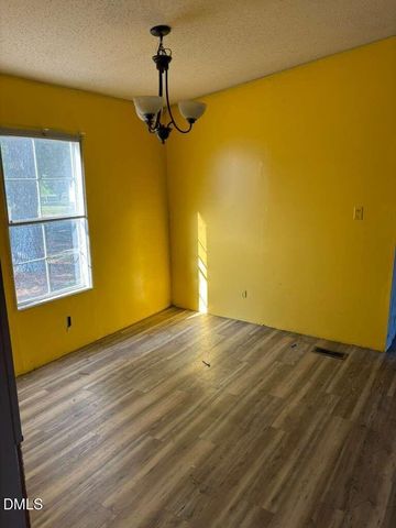 567 Miller Road, Benson, NC 27504