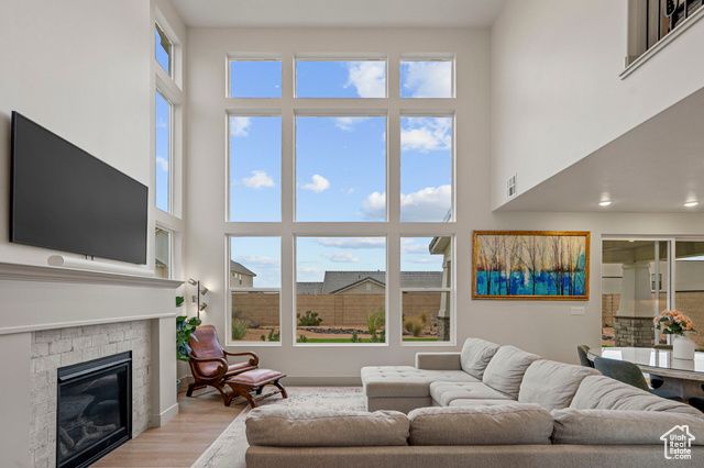 702 W JUNIPER DR, St. George, UT 84790