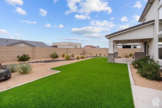 702 W JUNIPER DR, St. George, UT 84790