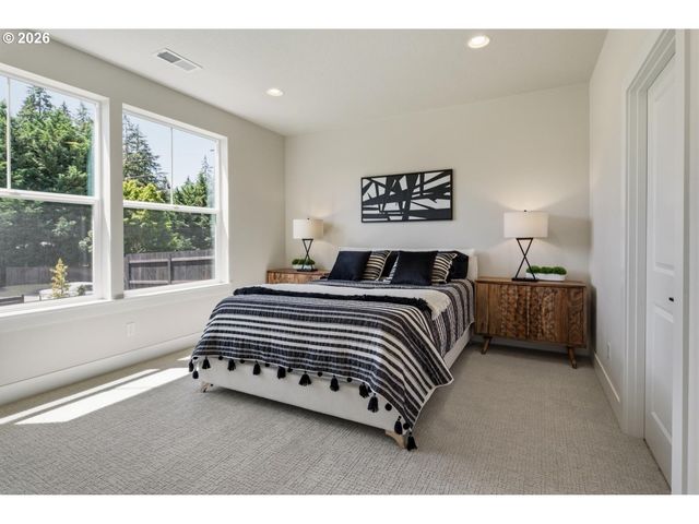 15752 GODON Way, Oregon City, OR 97045