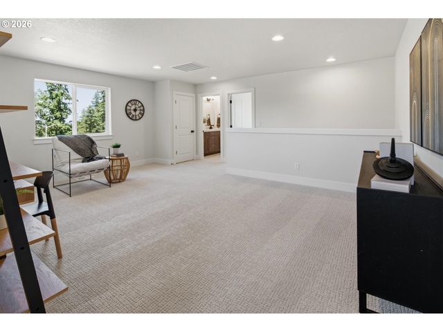 15752 GODON Way, Oregon City, OR 97045