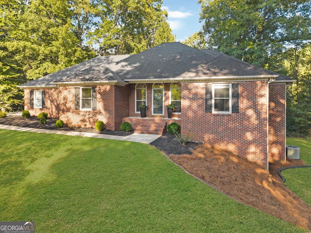 208 Marvin Land Lane, Canton, GA 30115 — photo 2