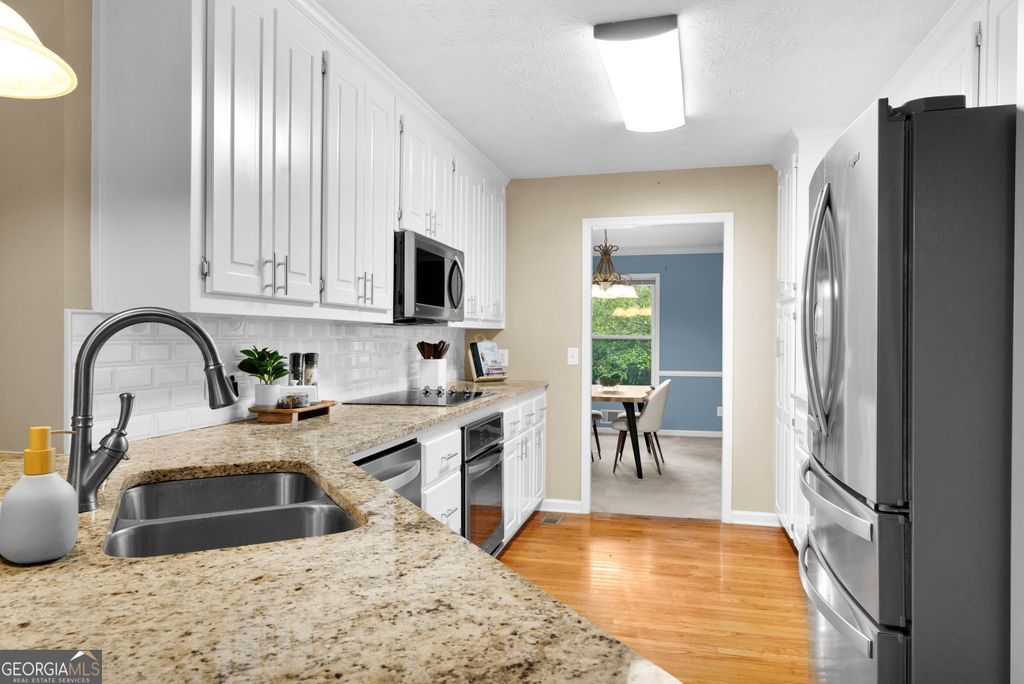 208 Marvin Land Lane, Canton, GA 30115 — photo 5