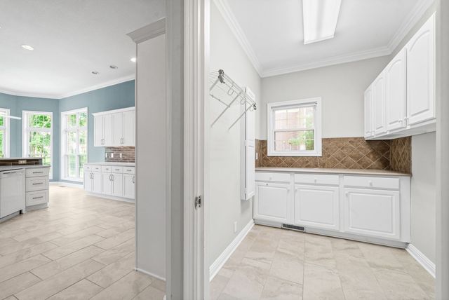 817 Salisbury Way, Clarksville, TN 37043