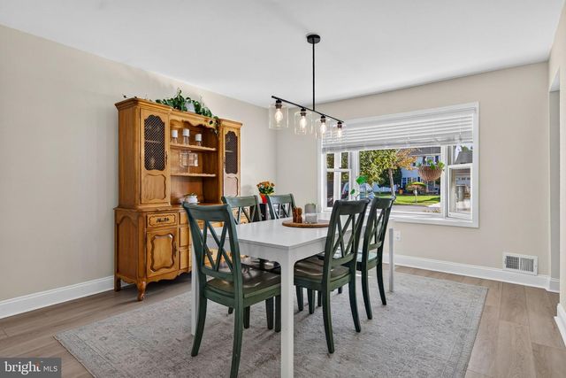 143 GREENBROOK DR, Marlton, NJ 08053