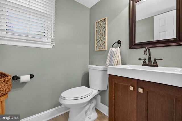 143 GREENBROOK DR, Marlton, NJ 08053