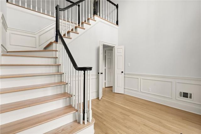 5435 Hoylake Court, Johns Creek, GA 30097