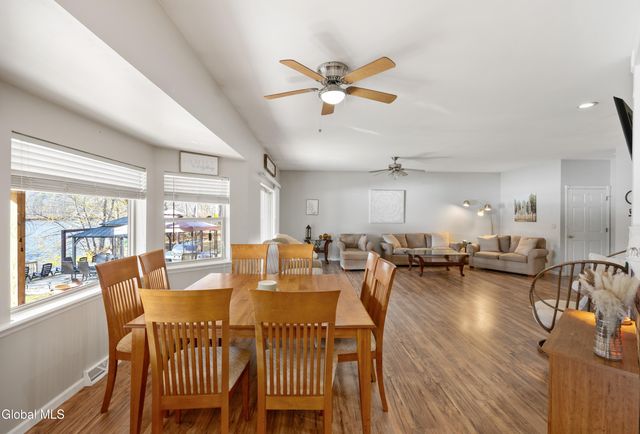 4 Big Bay Road, Queensbury, NY 12804