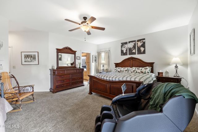 4 Big Bay Road, Queensbury, NY 12804