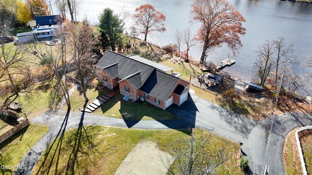 4 Big Bay Road, Queensbury, NY 12804