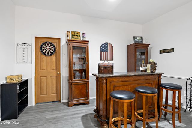 4 Big Bay Road, Queensbury, NY 12804