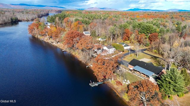 4 Big Bay Road, Queensbury, NY 12804