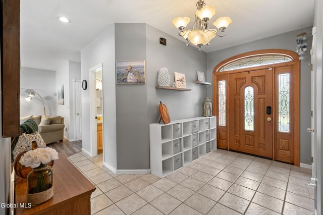 4 Big Bay Road, Queensbury, NY 12804