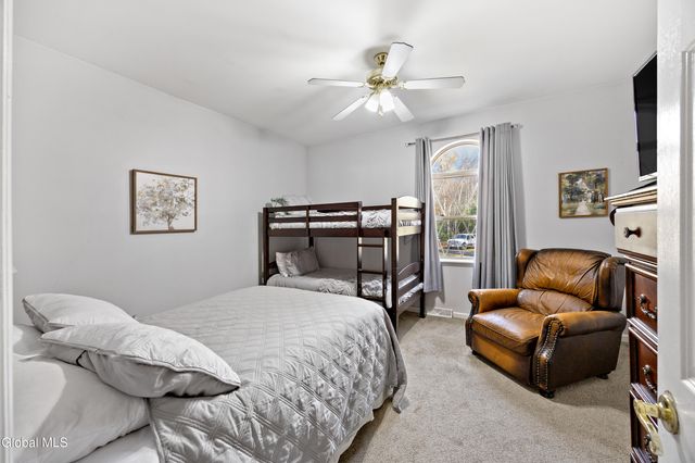 4 Big Bay Road, Queensbury, NY 12804