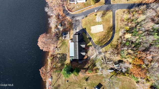 4 Big Bay Road, Queensbury, NY 12804