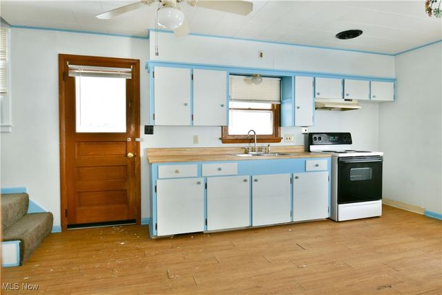 12977 South Avenue, North Lima, OH 44452