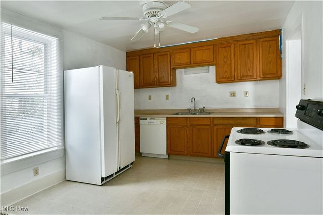 12977 South Avenue, North Lima, OH 44452