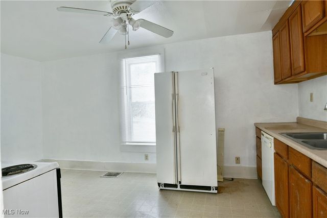 12977 South Avenue, North Lima, OH 44452