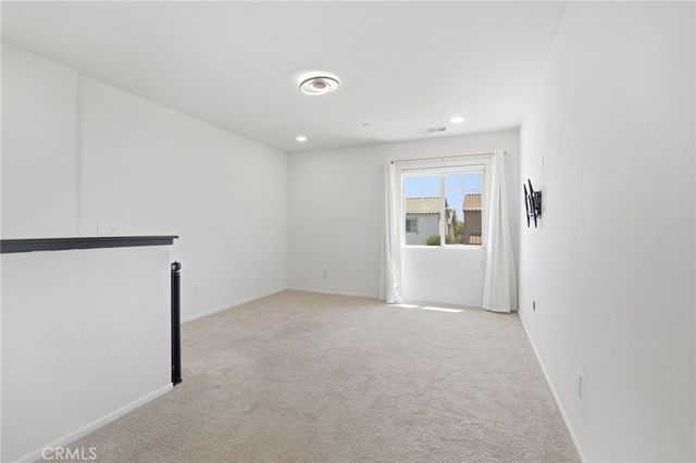 32806 Crown Point, Lake Elsinore, CA 92530