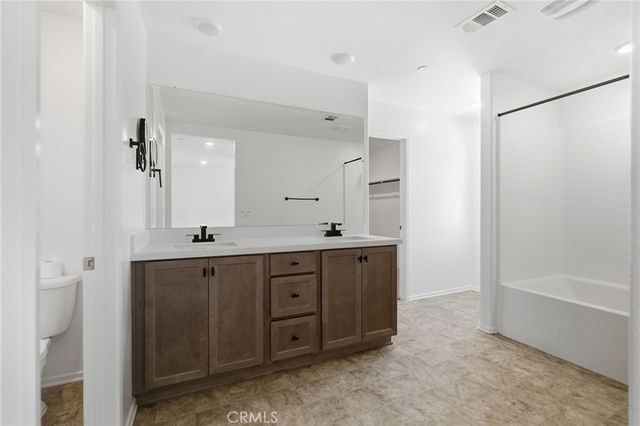 32806 Crown Point, Lake Elsinore, CA 92530