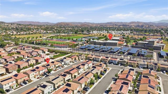 32806 Crown Point, Lake Elsinore, CA 92530