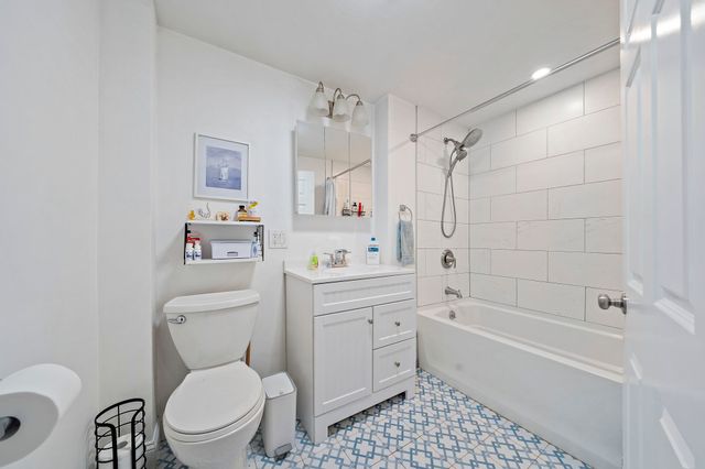 45 Coleman St, Abington, MA 02351