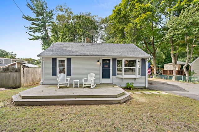 45 Coleman St, Abington, MA 02351