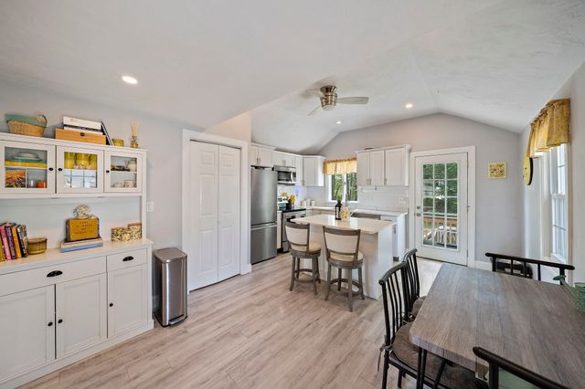 45 Coleman St, Abington, MA 02351