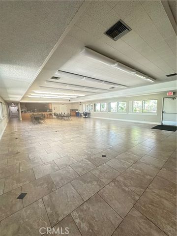 24701 Raymond 195, Lake Forest (el Toro), CA 92630