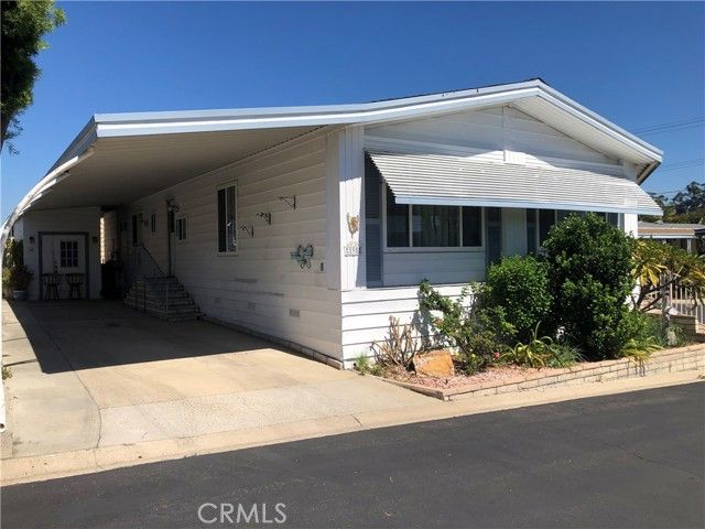 24701 Raymond 195, Lake Forest (el Toro), CA 92630