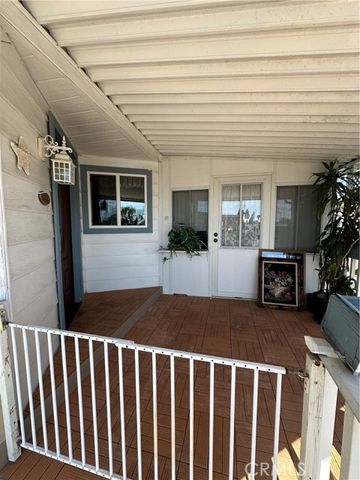 24701 Raymond 195, Lake Forest (el Toro), CA 92630