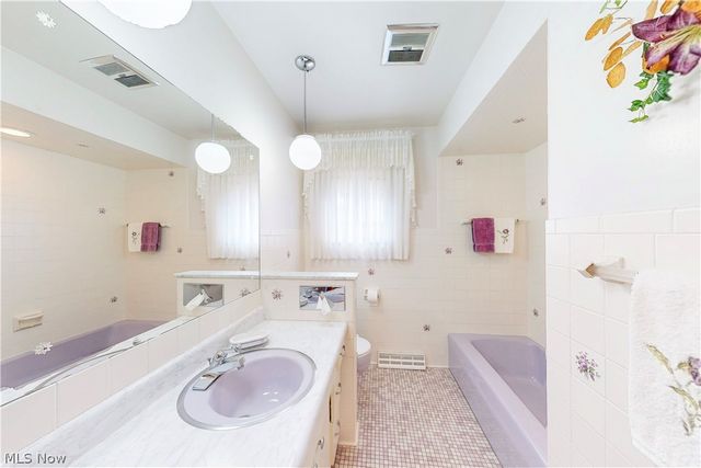 401 Linduff Avenue, Steubenville, OH 43952