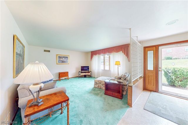 401 Linduff Avenue, Steubenville, OH 43952