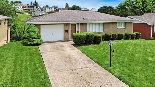 401 Linduff Avenue, Steubenville, OH 43952