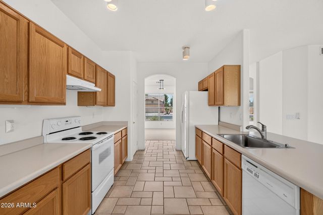 1453 E DESERT INN Drive, Chandler, AZ 85249