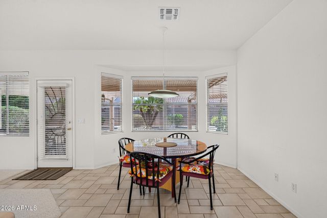 1453 E DESERT INN Drive, Chandler, AZ 85249