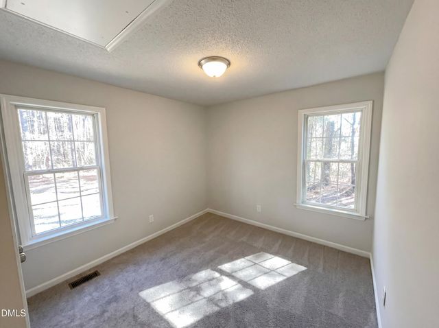 135 Sommerset Drive, Clayton, NC 27520