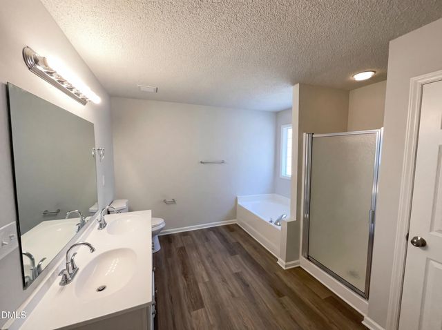 135 Sommerset Drive, Clayton, NC 27520