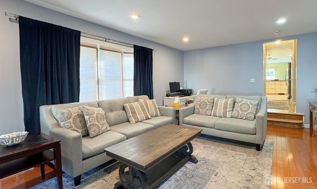 108 George Avenue, Edison, NJ 08820