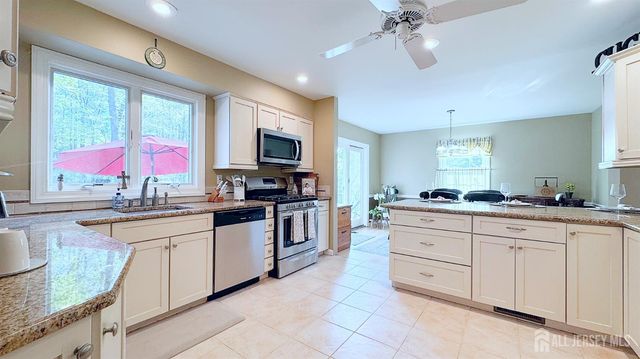 108 George Avenue, Edison, NJ 08820