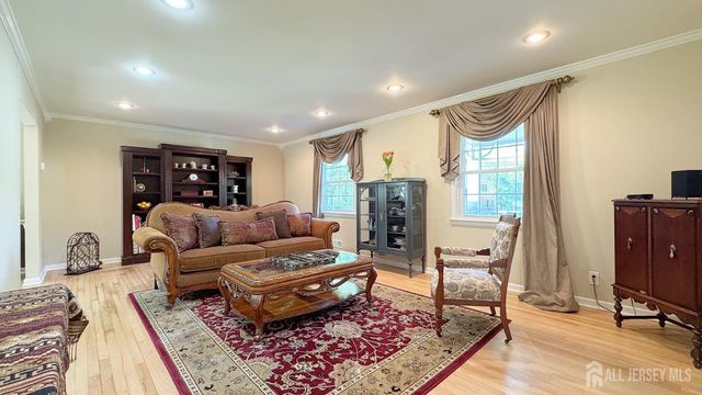 108 George Avenue, Edison, NJ 08820